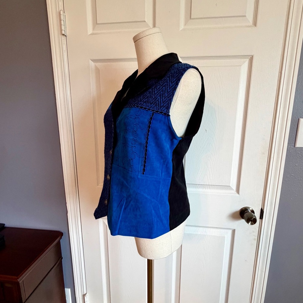 Sisko VTG Blue Black Patchwork Embroidered Button Front Vest Ornate Buttons S - Picture 2 of 10